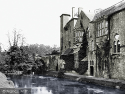 The Palace And Moat c.1900, Wells