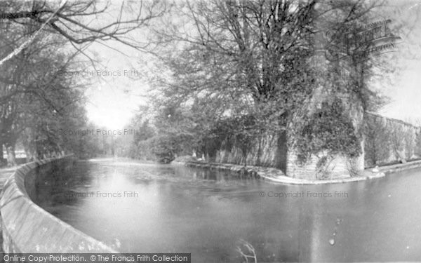 Photo of Wells, The Palace Moat c.1920