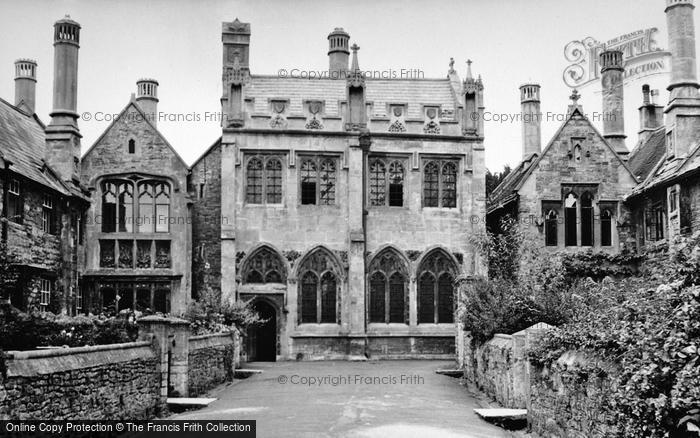 Photo of Wells, Vicars' Close c.1950