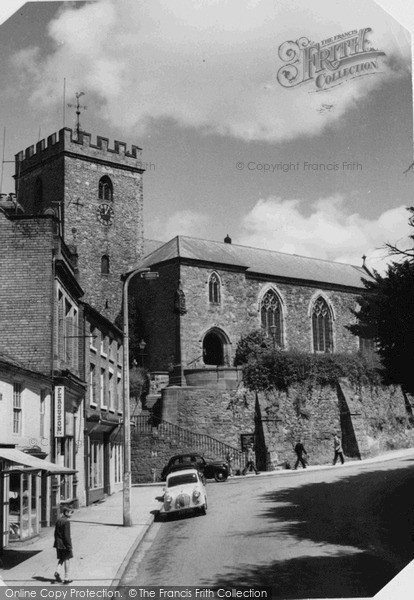 Photo of Welshpool, St Mary's Church c.1960