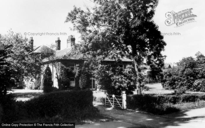 Photo of Welwyn Garden City, Howlands House c.1960