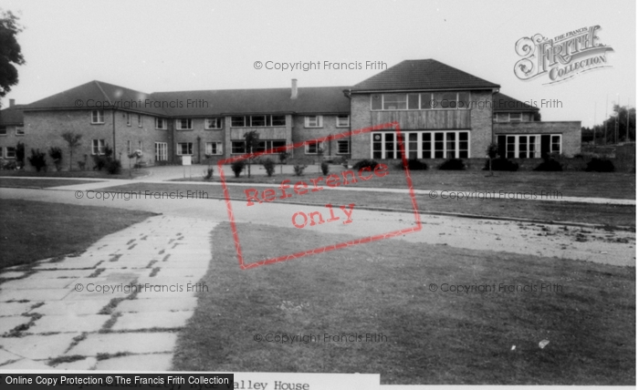 Photo of Welwyn Garden City, Hyde Valley House c.1965