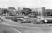 Parkway c.1960, Welwyn Garden City