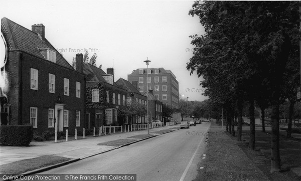 Photo of Welwyn Garden City, Parkway c.1965