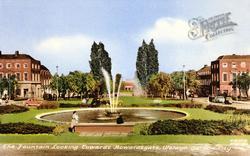 The Fountain c.1960, Welwyn Garden City
