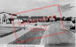 The Hollybush c.1960, Welwyn Garden City