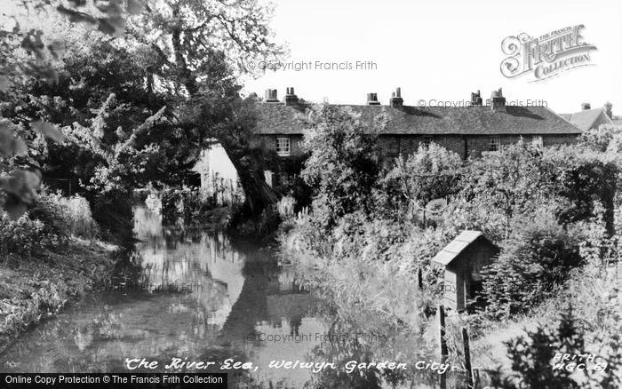 Photo of Welwyn Garden City, The River Lea c.1960