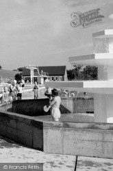 Welwyn Garden City, the Swimming Pool c1960