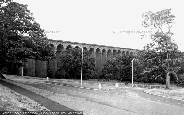 Photo of Welwyn Garden City, The Viaduct c.1960