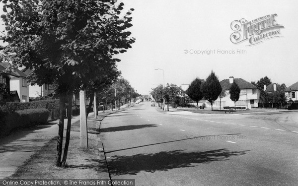 Photo of Wembley Park, The Avenue c.1965