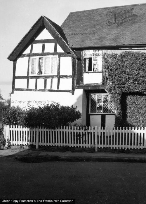 Photo of Weobley, Old House 1948