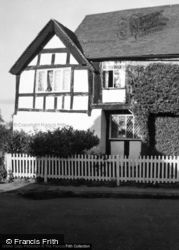 Old House 1948, Weobley