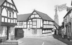 The Red Lion c.1960, Weobley