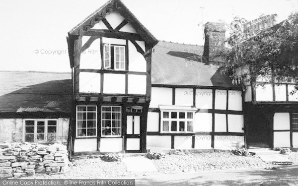Photo of Weobley, The Tudor House c.1960
