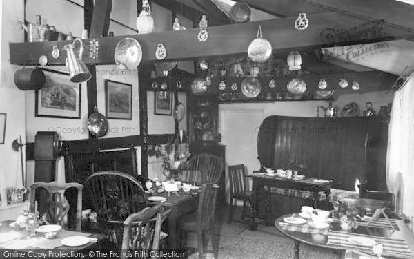 Photo of Weobley, The Tudor Tea Room c.1960