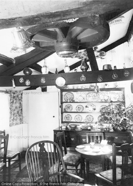 Photo of Weobley, The Tudor Tea Room c.1960