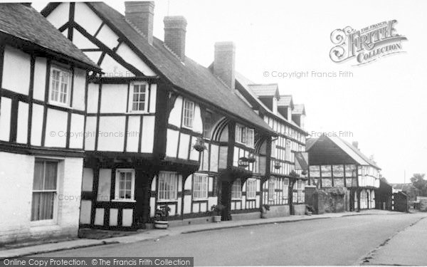 Photo of Weobley, Ye Olde Unicorn Inn c.1955