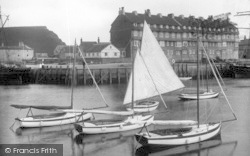 Harbour 1912, West Bay