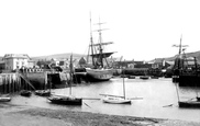 The Quay 1897, West Bay