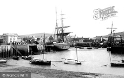 The Quay 1897, West Bay