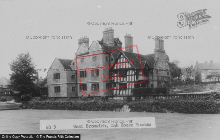 Photo of West Bromwich, Oak House Museum c.1960