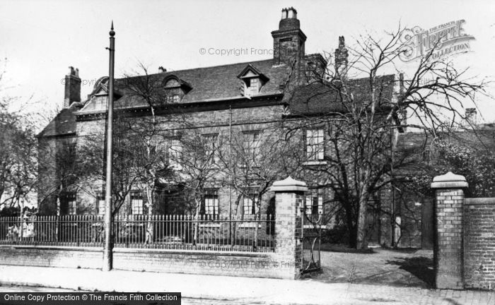 Photo of West Bromwich, Oakwood House, Old Meeting Street c.1900