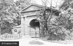 Sandwell Arch c.1900, West Bromwich