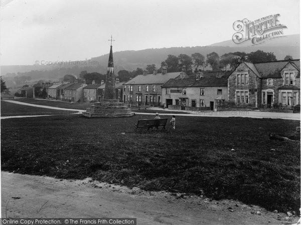 Photo of West Burton, Village Green And Market Cross 1929