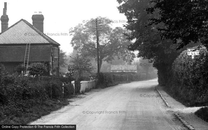 Photo of West Clandon, Old Chapel 1928