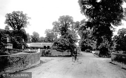 Village 1907, West Clandon