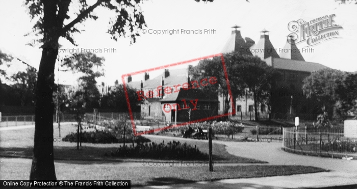 Photo of West Hartlepool, Burn Valley Gardens c.1955
