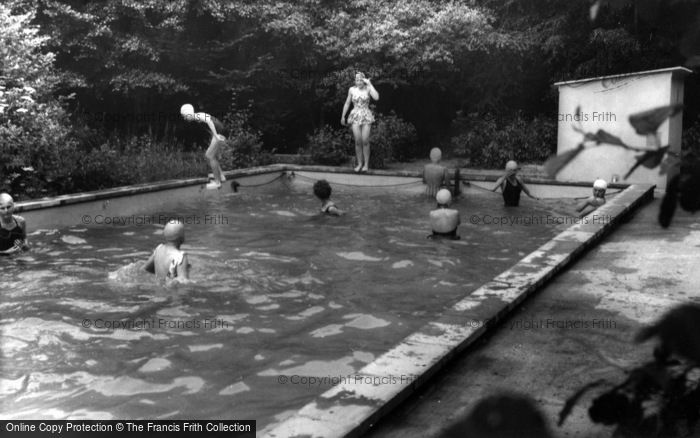 Photo of West Hoathly, Blackland Farm, Swimming Pool c.1965