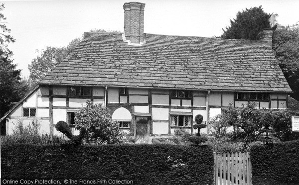 Photo of West Hoathly, The Old Priests House c.1955