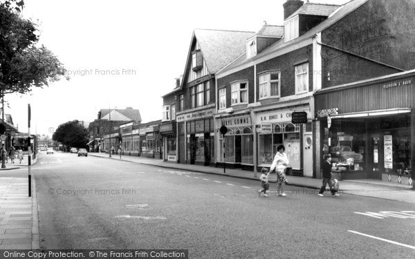 Photo of West Kirby, Banks Road c.1965 - Francis Frith