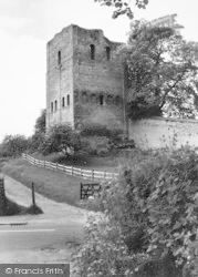 St Leonard's Tower c.1955, West Malling