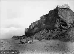 The Cliffs 1925, West Runton