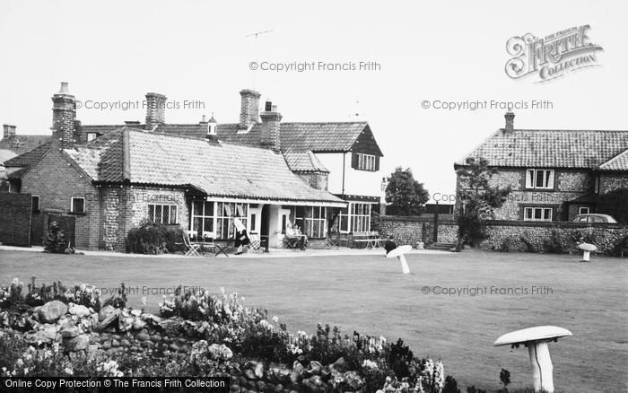 Photo of West Runton, The Village Inn c.1955