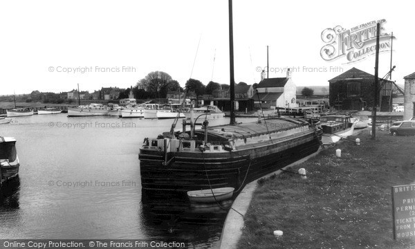 Photo of West Stockwith, The Basin 1964