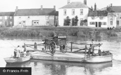 The Ferry c.1900, West Stockwith