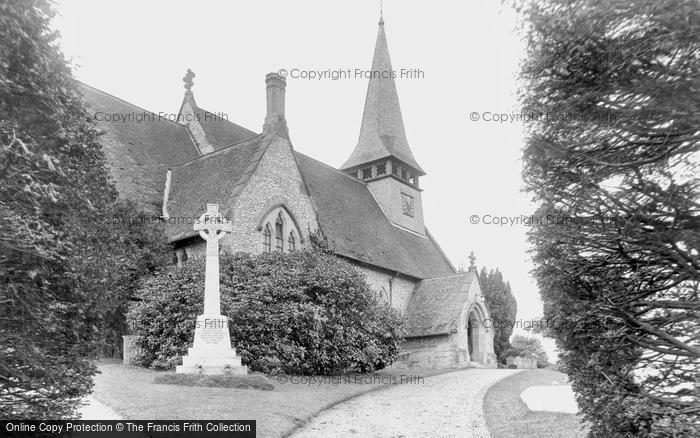 Photo of Westcott, Holy Trinity Church And War Memorial 1921