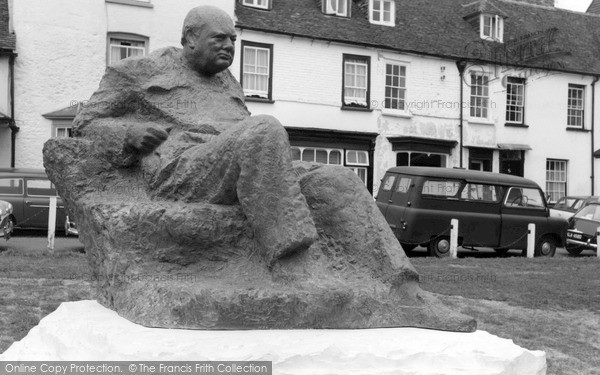 Photo of Westerham, Sir Winston Churchill Statue c.1965