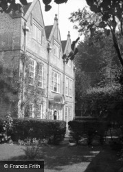 Wolfe's House c.1937, Westerham