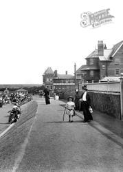 Promenading At St Mildred's Bay 1907, Westgate On Sea