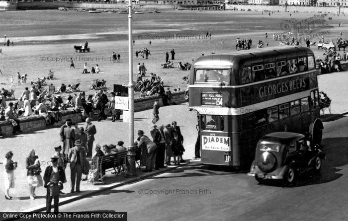 Photo of Weston Super Mare, Bus Stopped Along Central Promenade 1950
