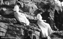 Ladies On The Rocks 1902, Weston-Super-Mare