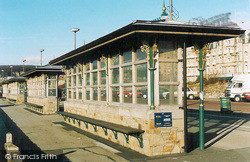 Modern Shelters 2004, Weston-Super-Mare