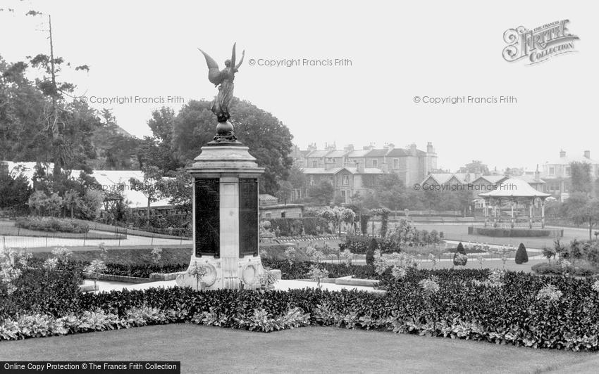 Weston-super-Mare, the War Memorial, Grove Park c1940