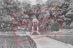 War Memorial In Park 1923, Weston-Super-Mare