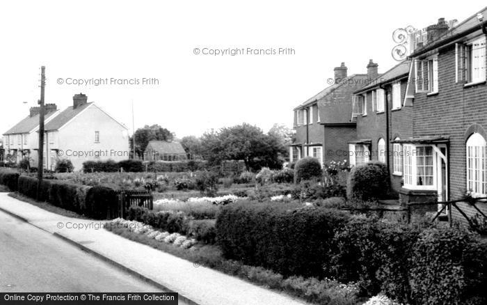 Photo of Westoning, Houses On Flitwick Road c.1960