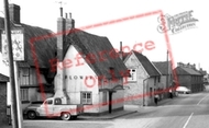 The Chequers Pub c.1960, Westoning